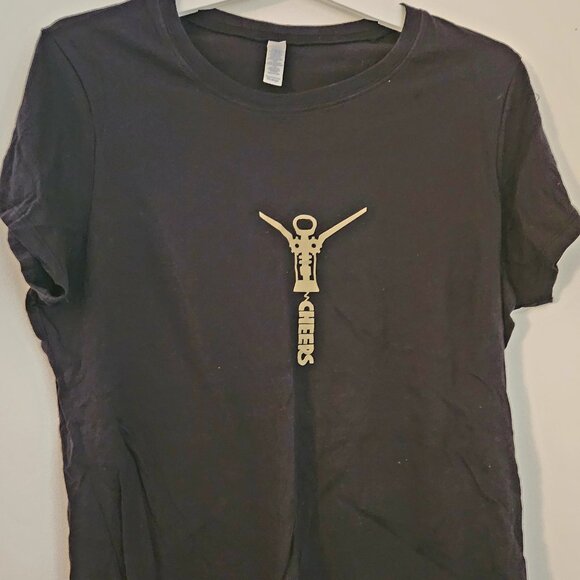 Wine Lovers' Soft Tee XL Fitted Women's Cut. EUC - Picture 1 of 4